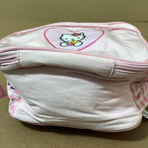 Hello Kitty Diaper Bag - Picture 9 of 10